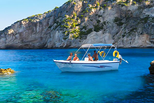  Things to do Small Boat rental